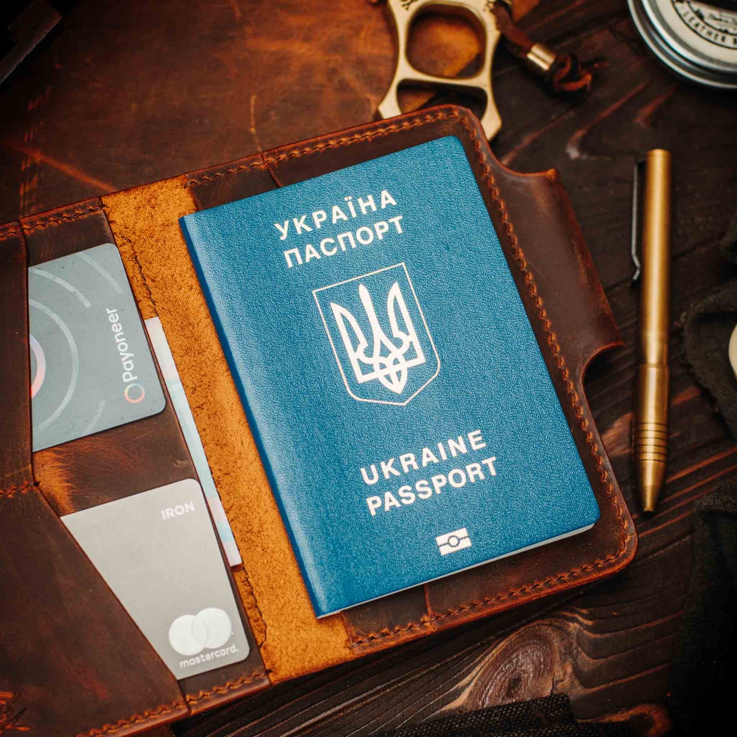 Quartermaster v2 - Passport EDC Leather Travel Wallet