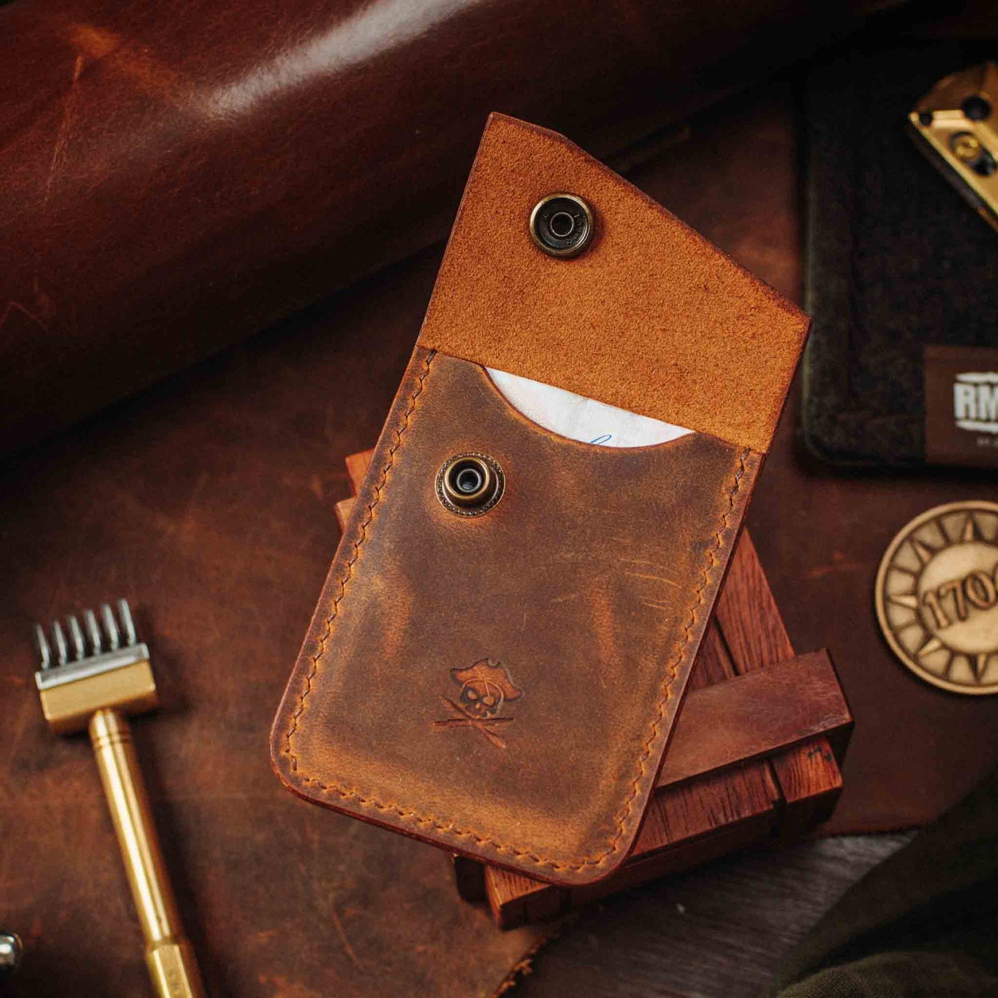 Voyager - Flap EDC Leather Wallet