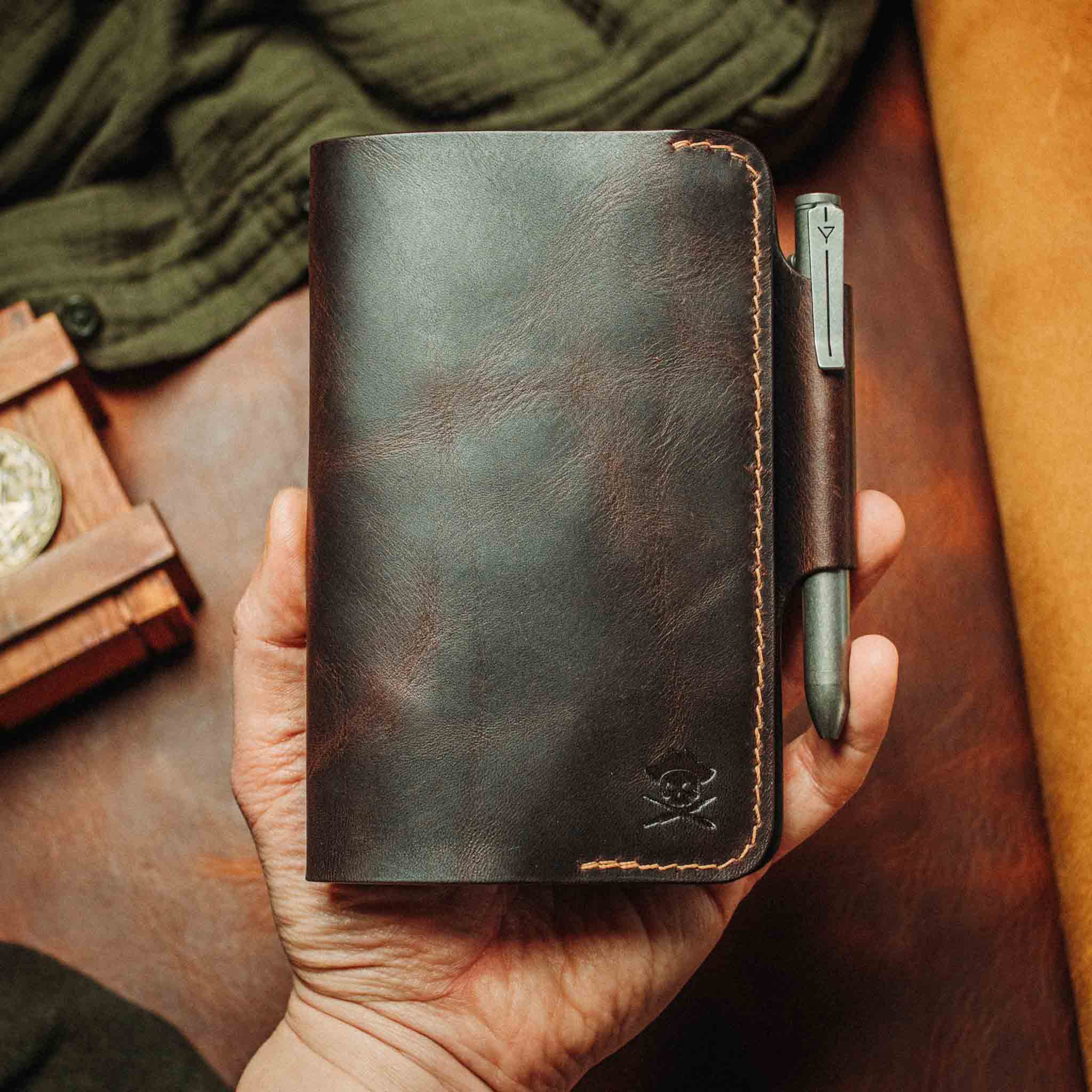 Navigator – Leather Field Notes Cover | Pirate Goods