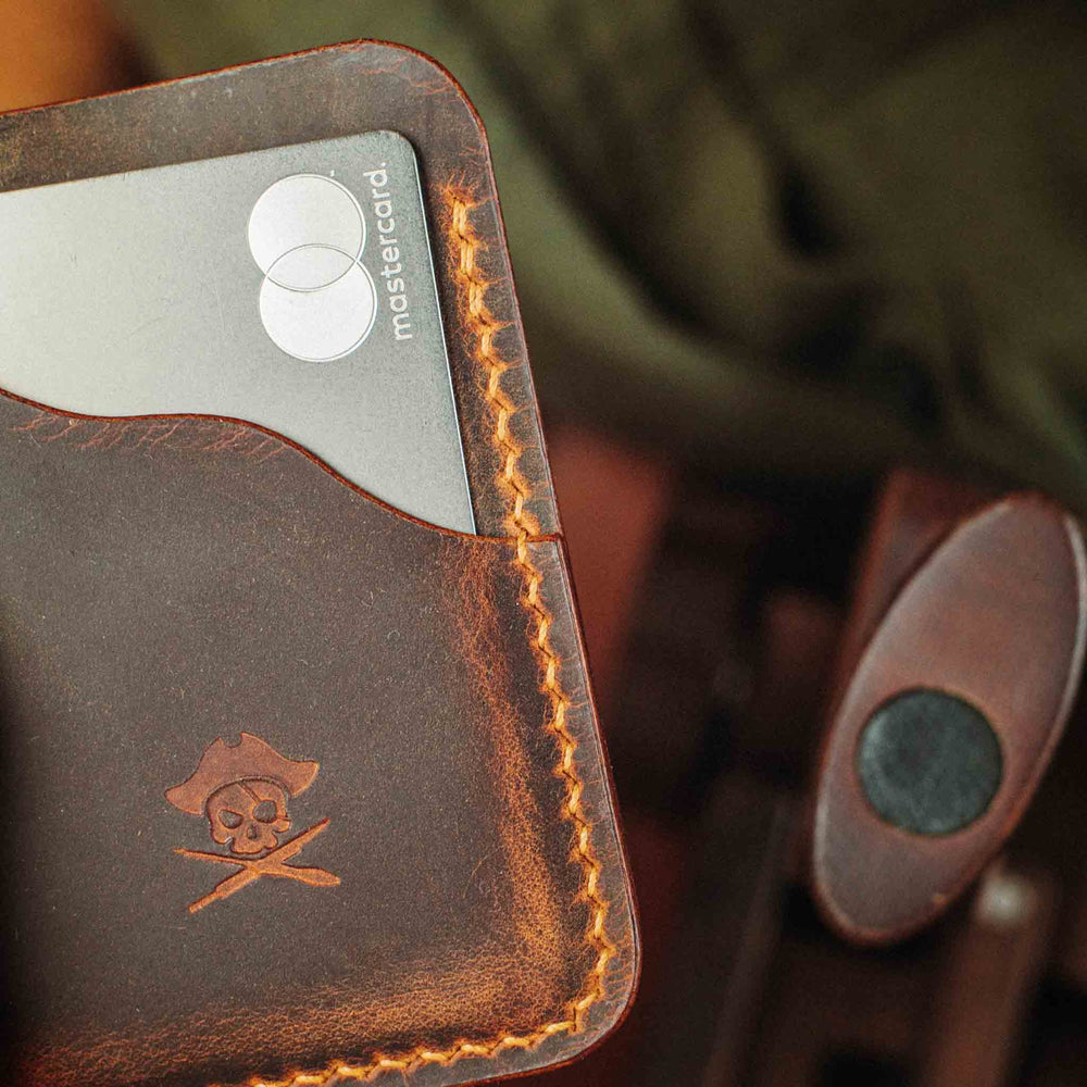 
                  
                    Venturer v2 - Minimalist Leather Card Holder
                  
                