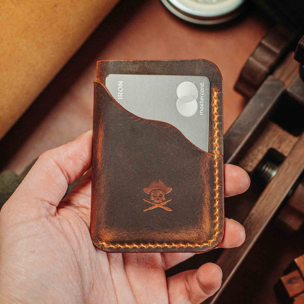 
                  
                    Venturer v2 - Minimalist Leather Card Holder
                  
                