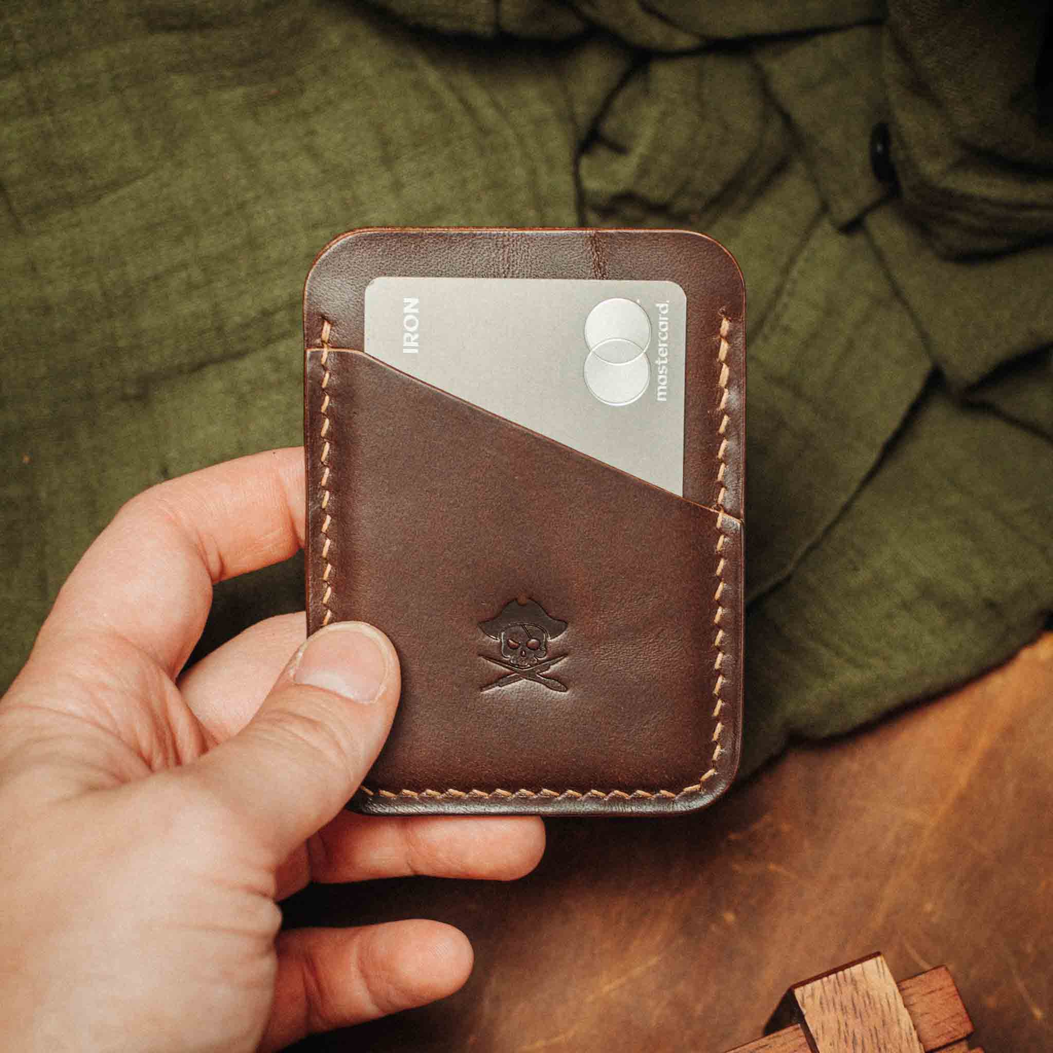 Boatswain v3 – Minimalist Leather Card Holder | Pirate Goods