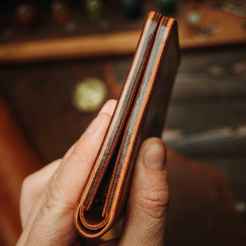 
                  
                    Captain v3 - Classic Bifold Leather Wallet
                  
                