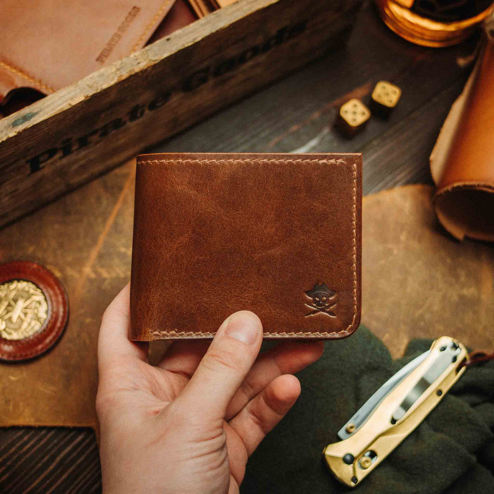 Captain v3 - Classic Bifold Leather Wallet