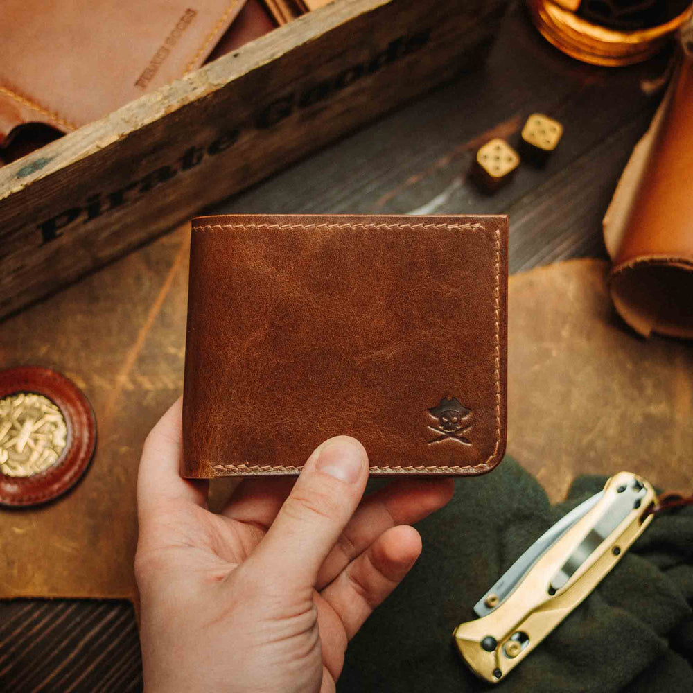 
                  
                    Captain v3 - Classic Bifold Leather Wallet
                  
                