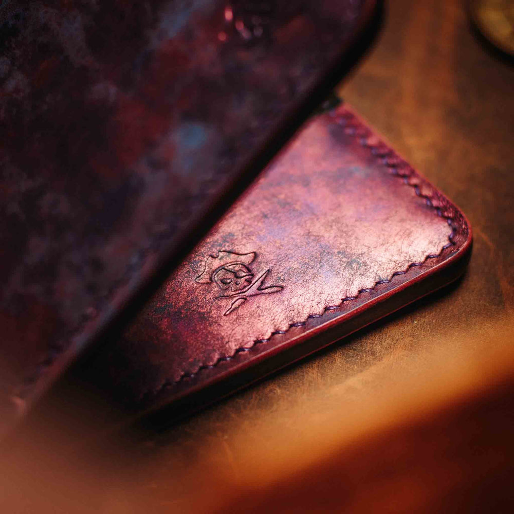 
                  
                    Captain v3 - Classic Bifold Leather Wallet
                  
                