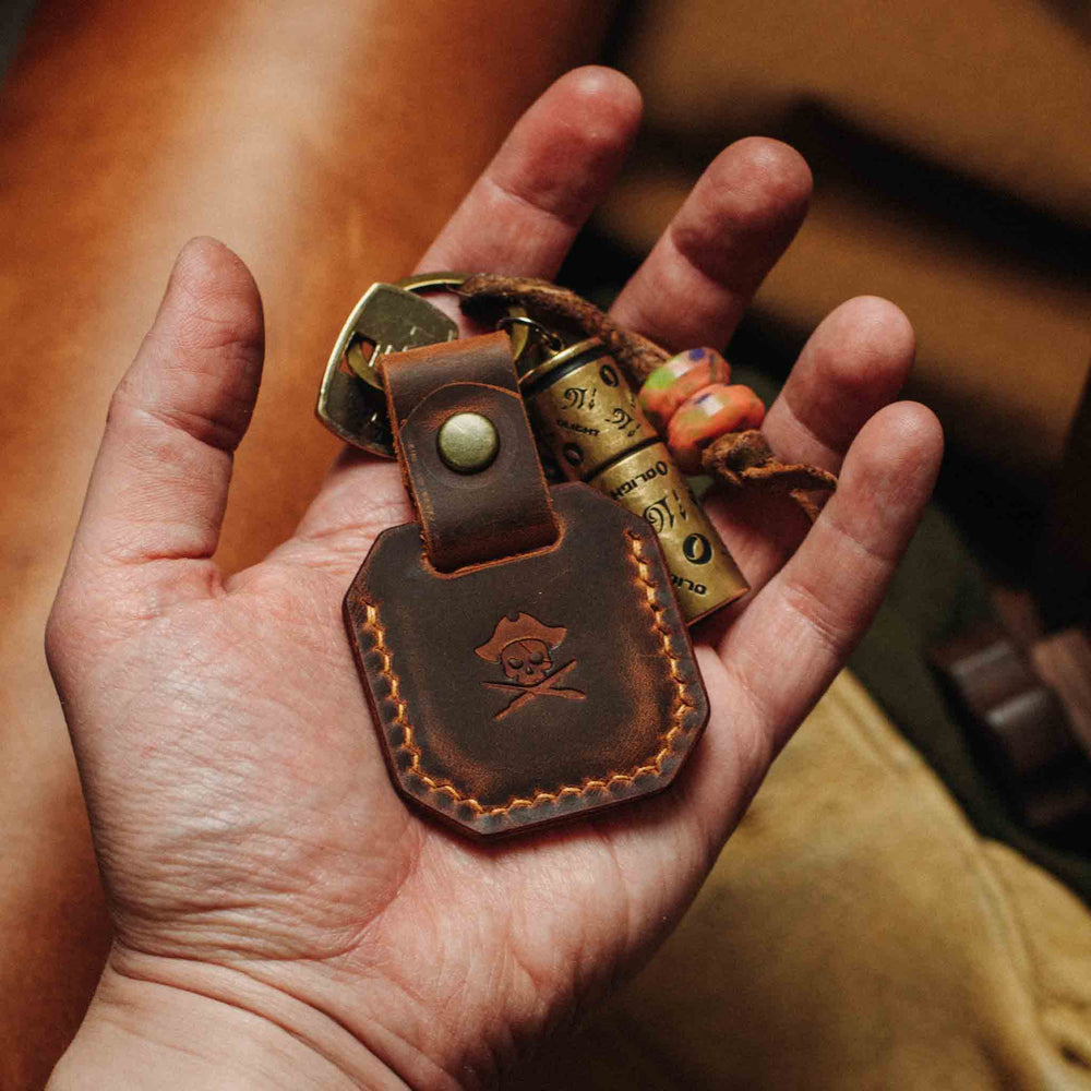 Compass - Apple airtag EDC leather keychain