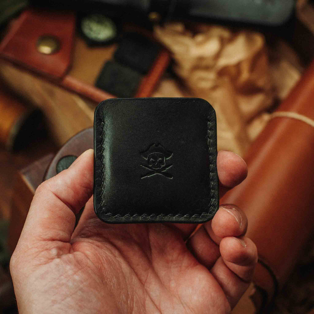 
                  
                    Peso Pocket v3 - Challenge Coin Leather Slip
                  
                