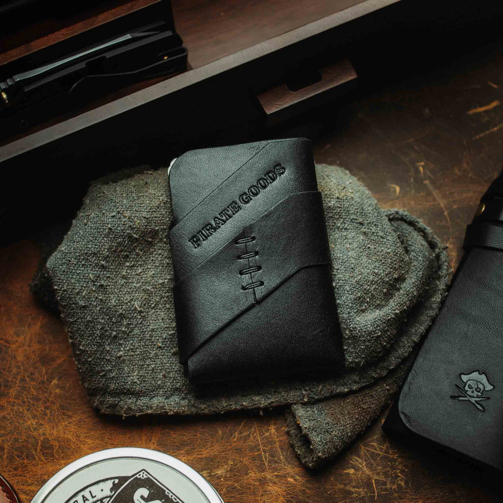 
                  
                    Sparrow - Compact EDC Leather Wallet
                  
                