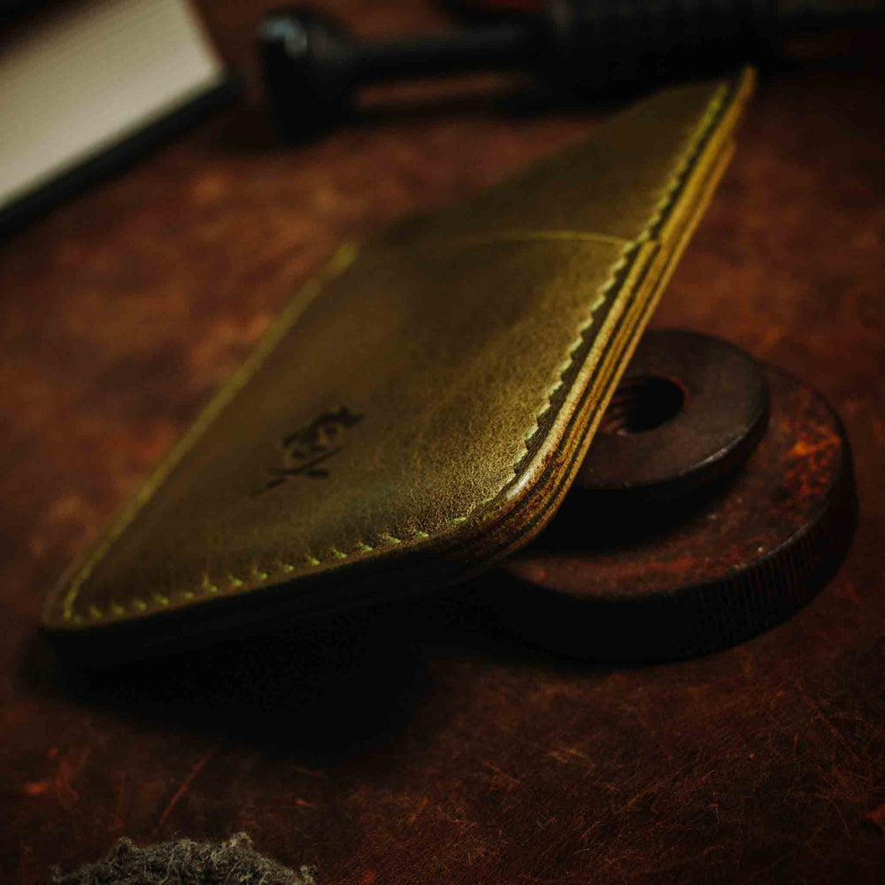 
                  
                    Boatswain - Slim EDC Leather Wallet
                  
                