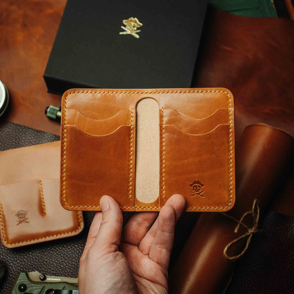
                  
                    Buccaneer - Bifold Slim EDC Leather Wallet
                  
                