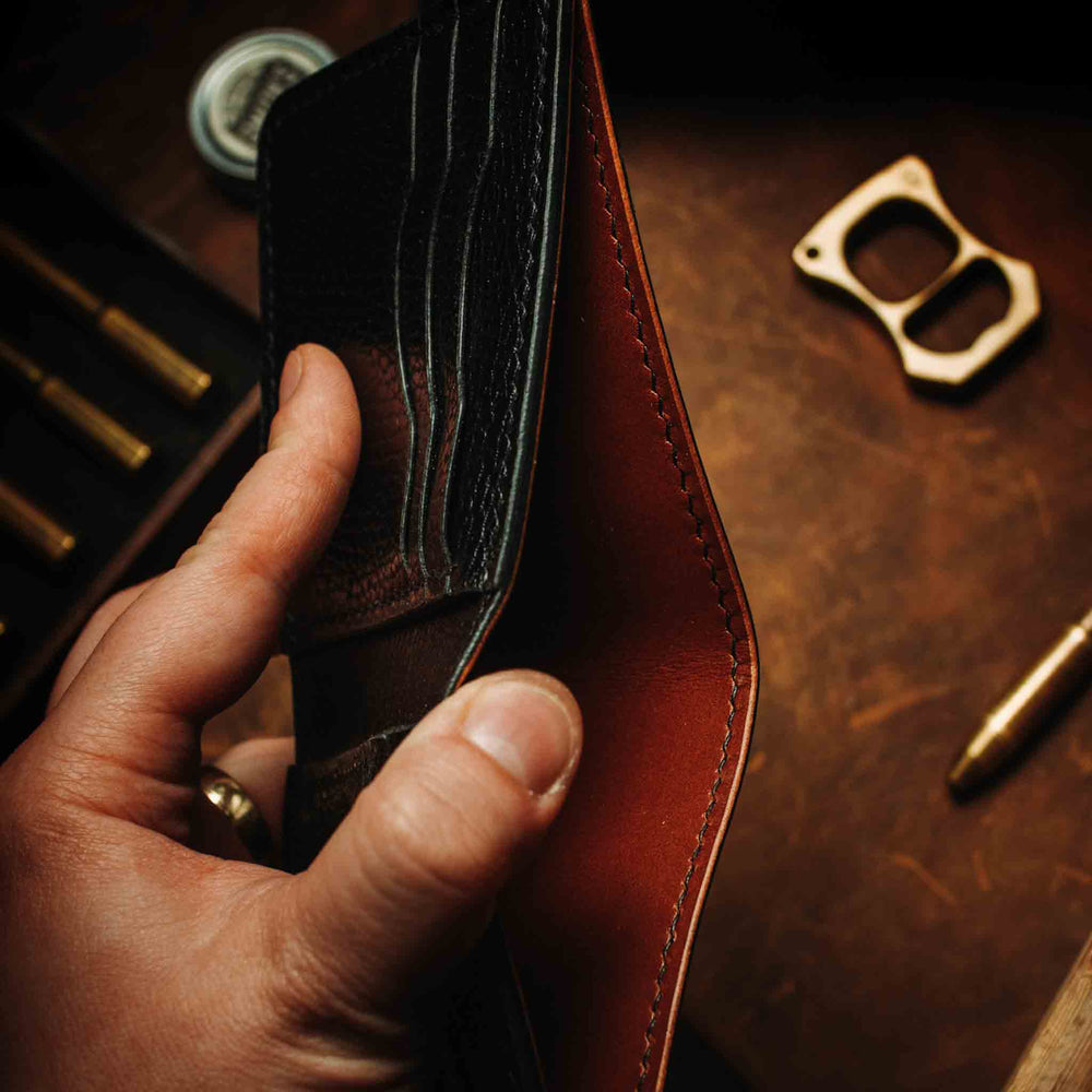 
                  
                    Captain v3 - Classic Bifold Leather Wallet
                  
                