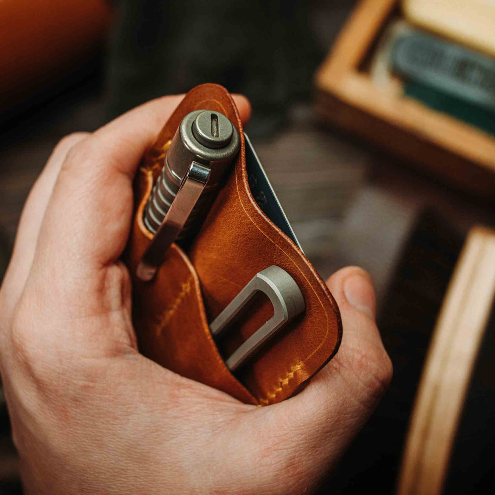 
                  
                    First Mate Mini - Small Leather EDC Organizer
                  
                