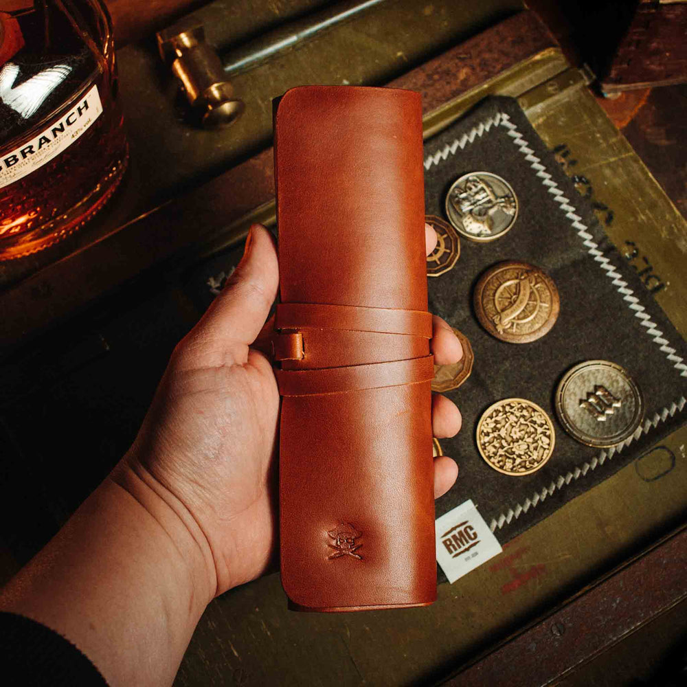 
                  
                    The Peso Pouch 12 - Challenge coin leather pouch
                  
                