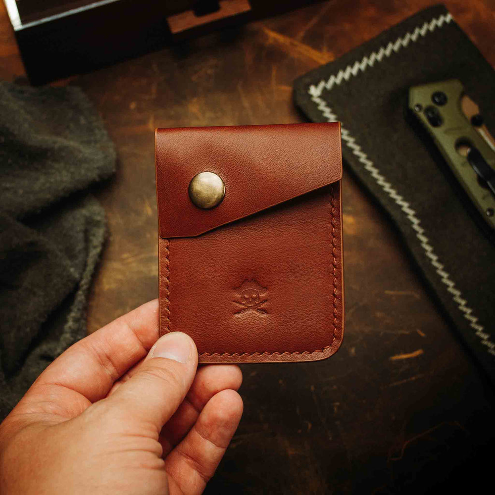 
                  
                    Voyager - Flap EDC Leather Wallet
                  
                