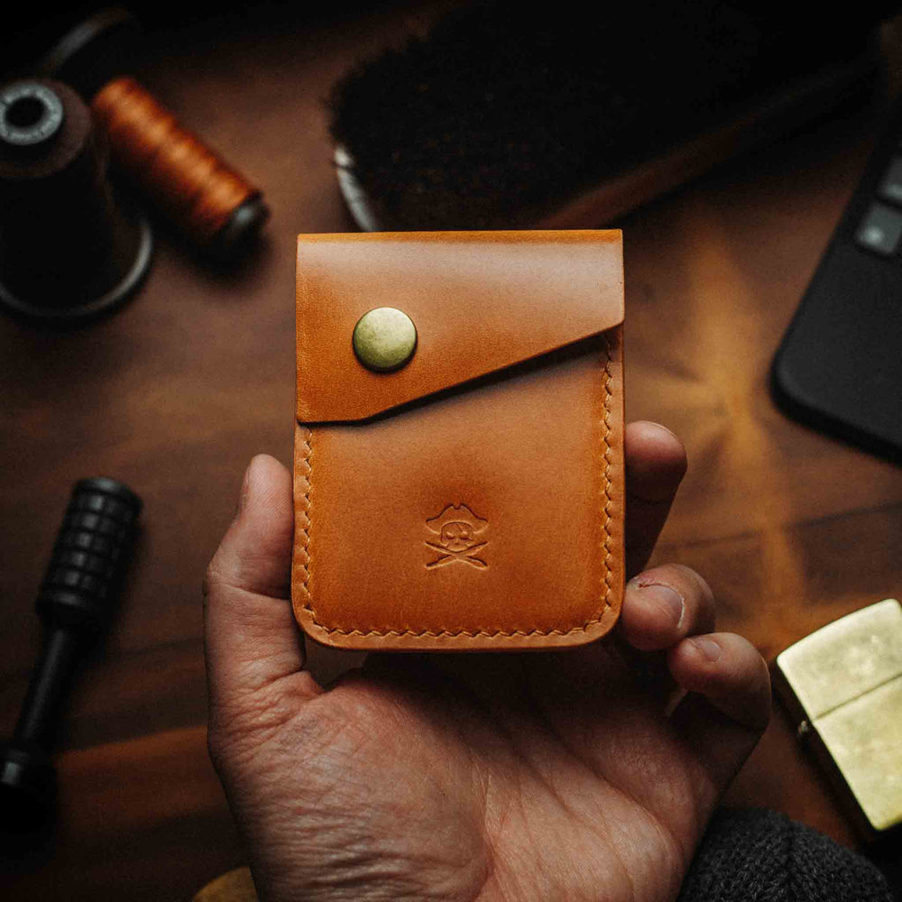 
                  
                    Voyager - Flap EDC Leather Wallet
                  
                