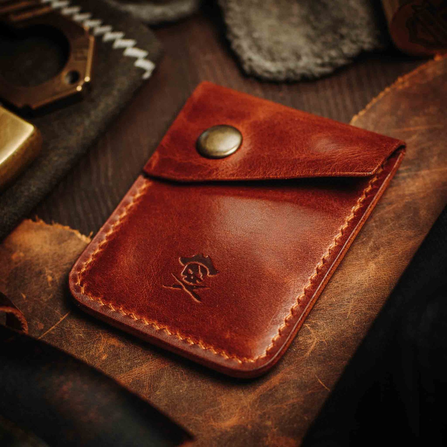 
                  
                    Voyager - Flap EDC Leather Wallet
                  
                