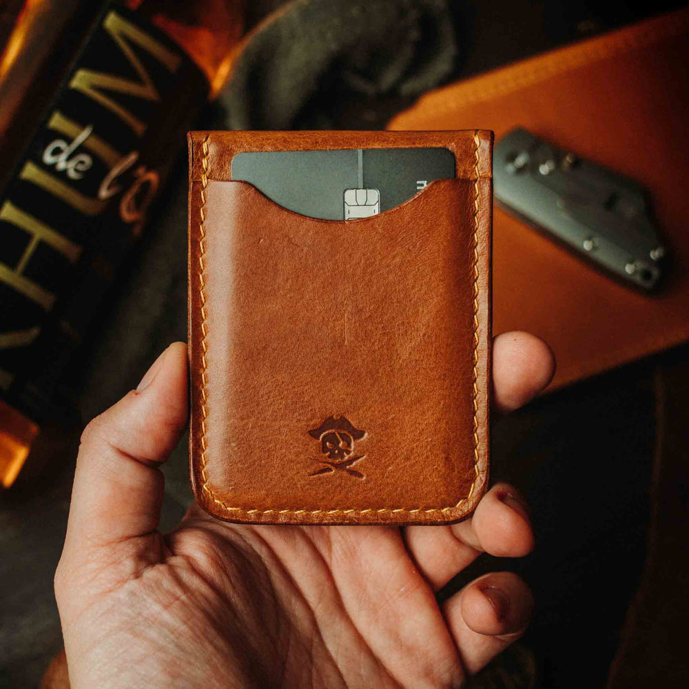 
                  
                    Voyager v2 - Flap EDC Leather Velcro Wallet
                  
                
